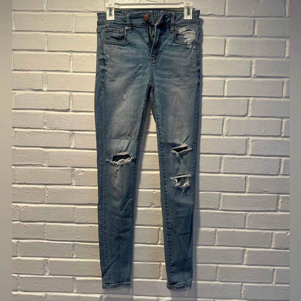 American eagle high rise distressed jeggings